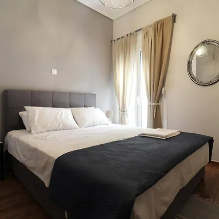 Luxury Flat In Hilton, Central Athens, 3' Metro, Vfm! Exterior foto