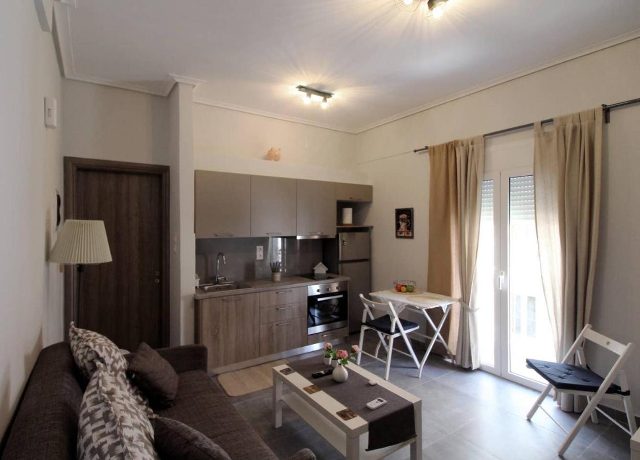 Apartment Luxury Flat In Hilton, Athens, 3' Metro, Vfm!