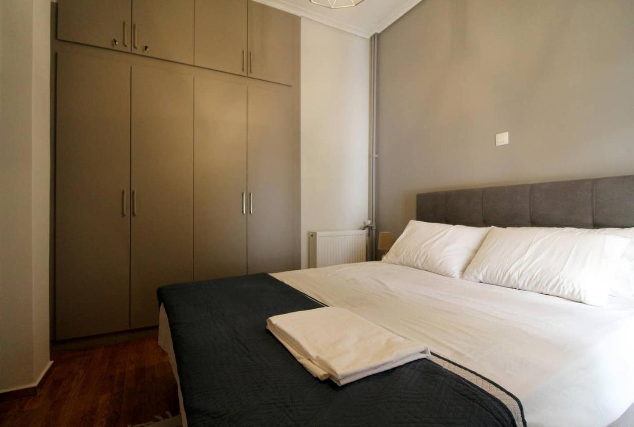 Apartment Luxury Flat In Hilton, Athens, 3' Metro, Vfm!
